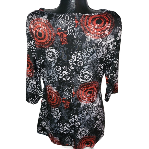 Le Grenier Black and Red Draped Neckline Top With Cropped Sleeves L - Picture 6 of 7